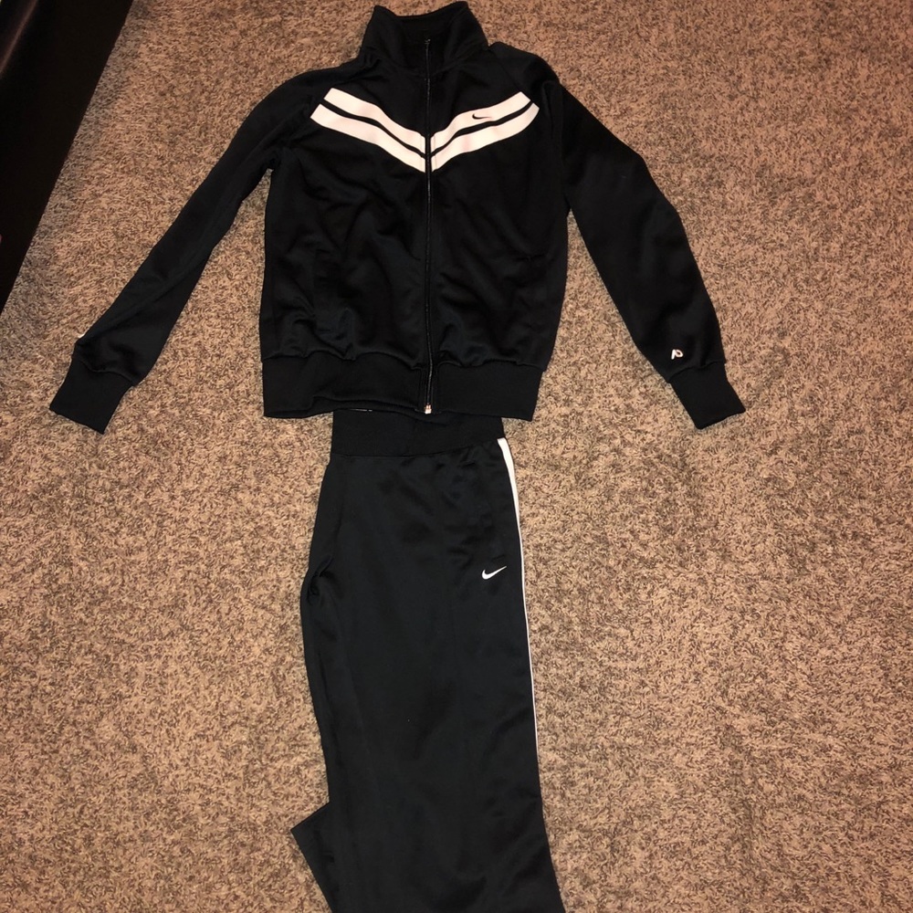 VINTAGE NIKE WARM-UP!! NEVER BEEN WORN